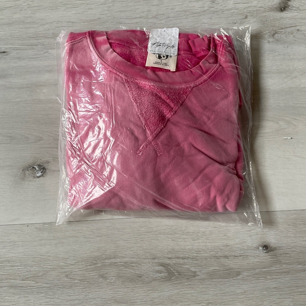 Free People Over & Out Pullover Crewneck Washed Pink Combo Small New With Tags - Picture 4 of 5